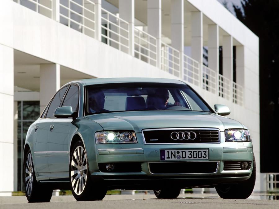  Audi A8 4.0 TDI Quattro (D3) 2003 года  (фото 5 из 13)